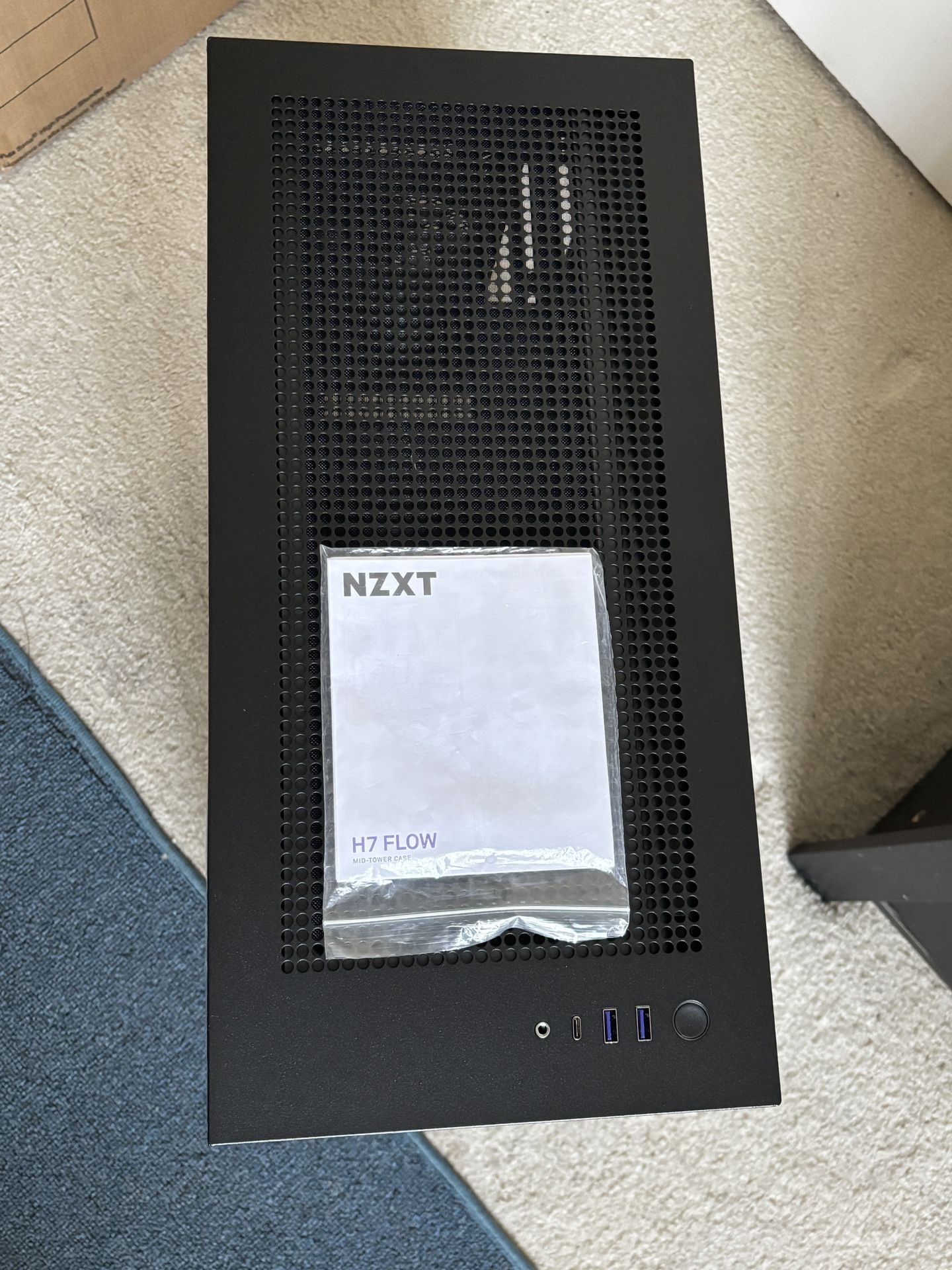 NZXT H7 Flow Mid-tower PC Case