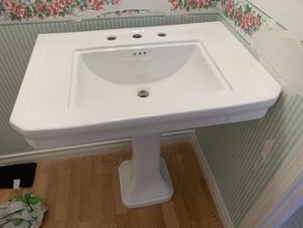 Pedestal Sink