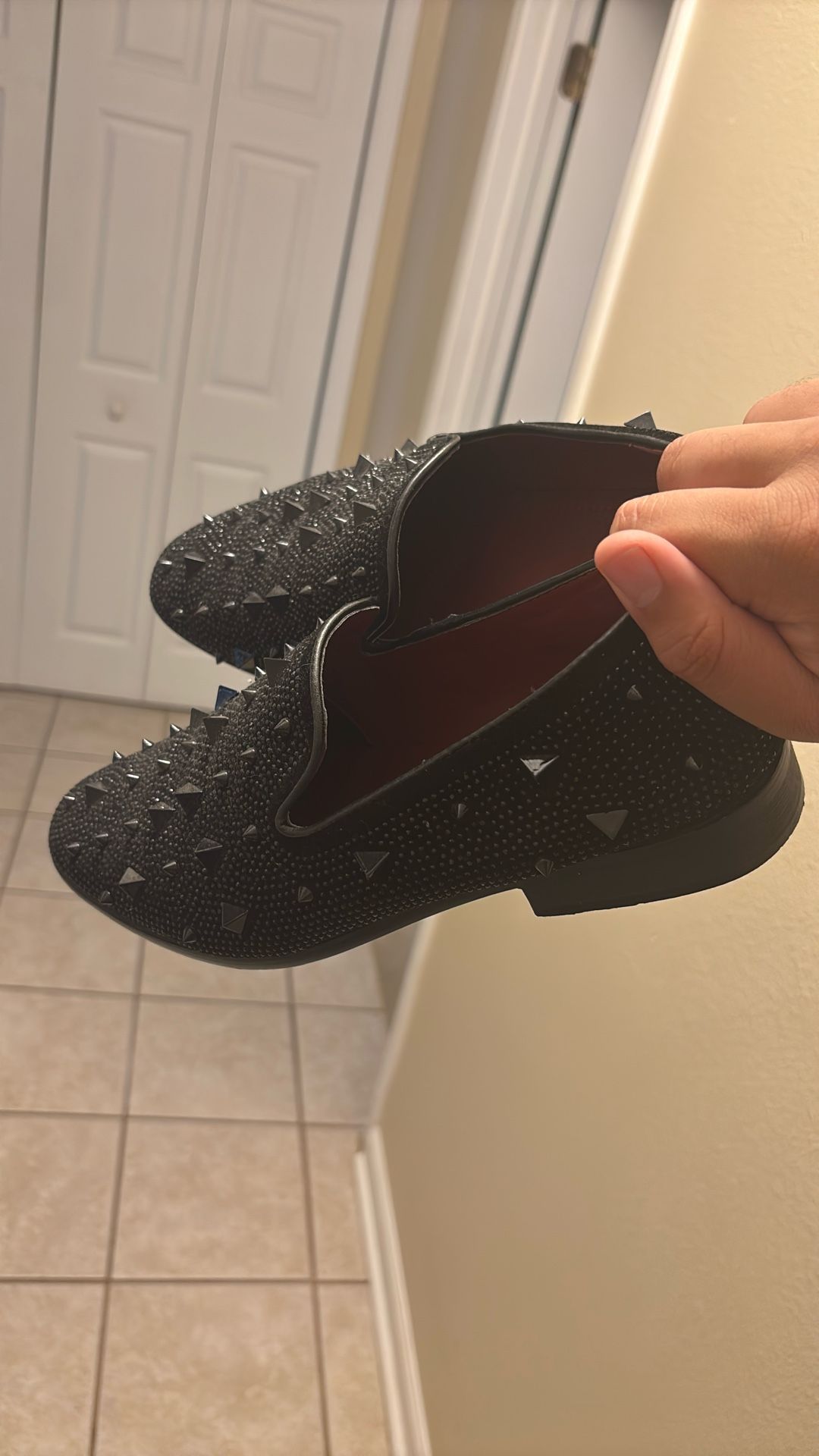 Dress Shoes With Spikes Size 10.5