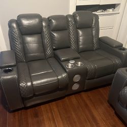 Recliner Sofas