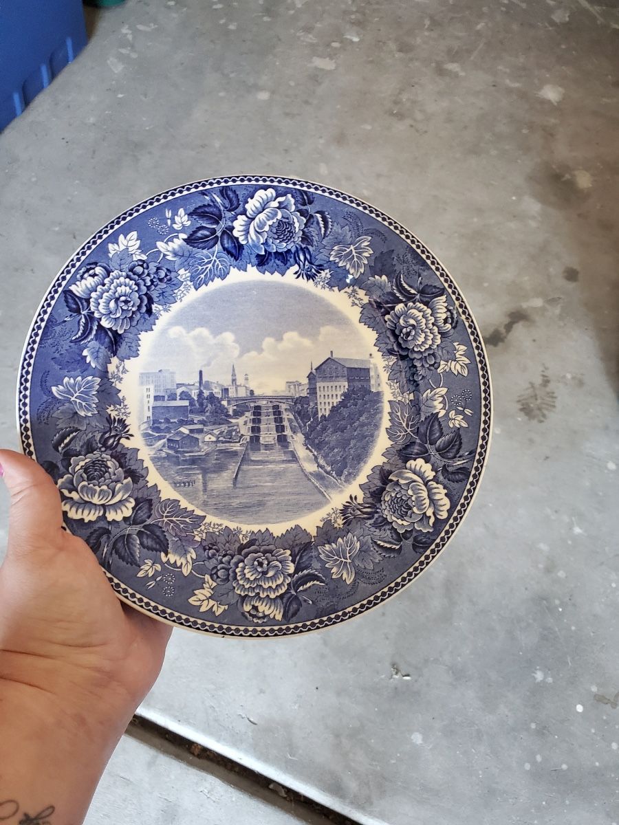 Lockport NY Memobrilla Plate