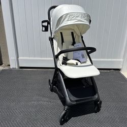 Stroller/ Icon Compact Travel Stroller/ Travel/ Airplane/ Kids/ New