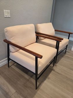 New 2 accent Chairs