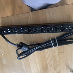 APC Rack Power Outlet 