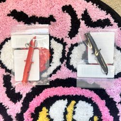 Supreme/ Ka-Bar Emergency whistle key chain