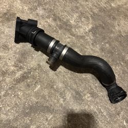 Used Genuine Radiator Coolant Hose Lower 211(contact info removed) for Mercedes MB