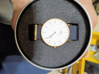 Daniel Wellington Classic Watch Gold Navy Strap