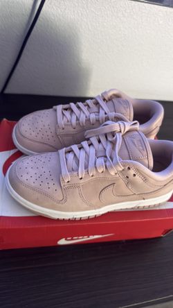 Nike dunk low pink oxford white