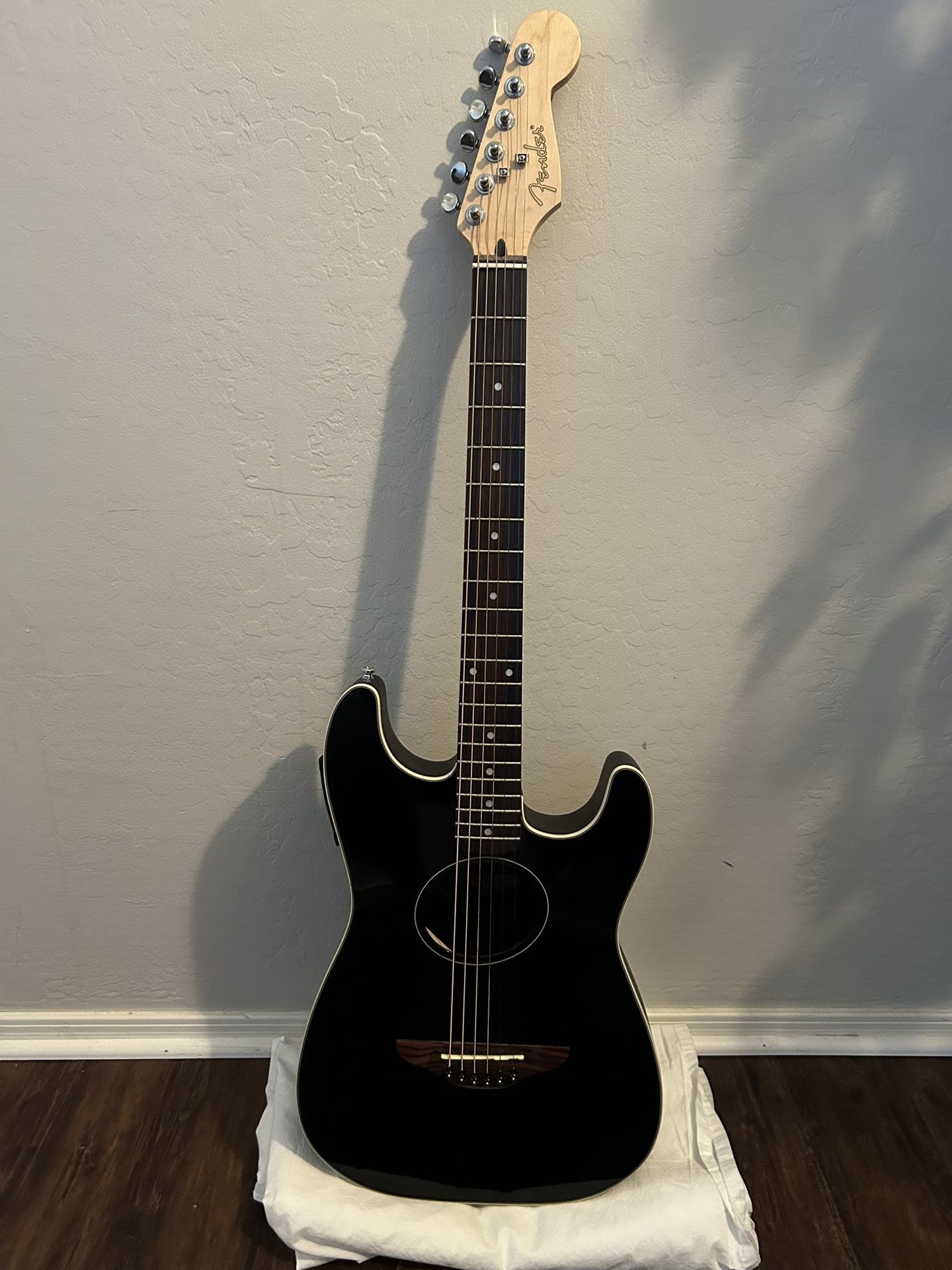 Fender Stratacoustic Guitar