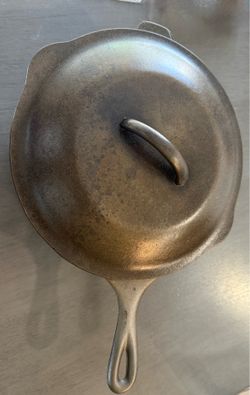 Cast Iron Vintage 3-Notch #8 Chicken Fryer w/Lid