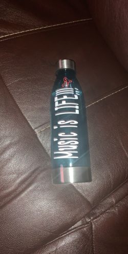 Customize water bottles