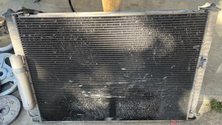 Infiniti radiator For hr motor