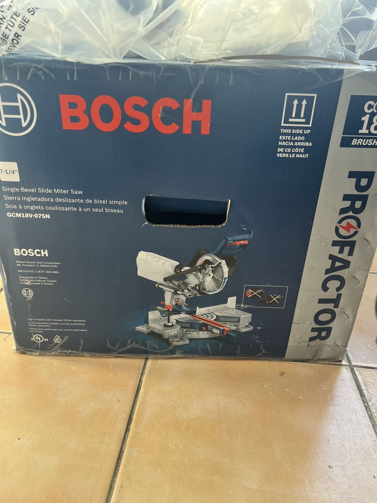 Bosch New Miter Saw 7 1/4 Cordless 2 Battery And Charger
