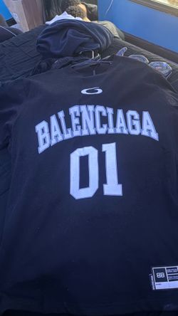 balenciaga jersey shirt