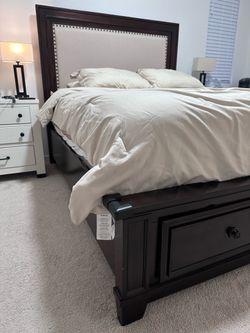Queen Bed Frame for sale - used good condition (does not include mattress)