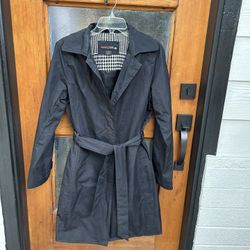 Women’s Size M Weather Tamer Long Jacket