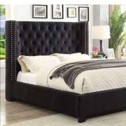 Queen Bed Frame With Mattress 