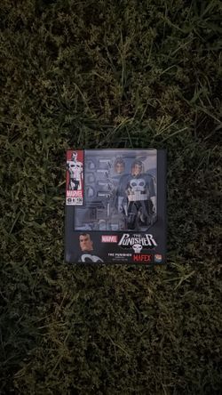 Mafex 136 Punisher