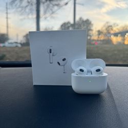 Airpod Gen 3 Come With Charger 