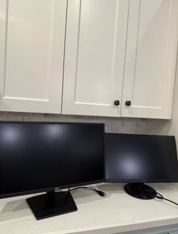 2 Monitors (read description)