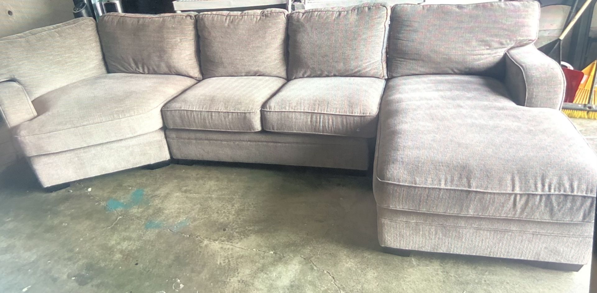Couch Sectional Like New