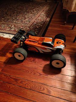 Serpent RC Truggy SRX8-TE with extras 6s