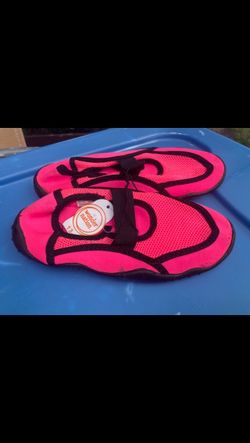 Water Shoes, pool shoes Girls size 13-1 only $5 per pair