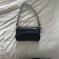 New Black Purse!