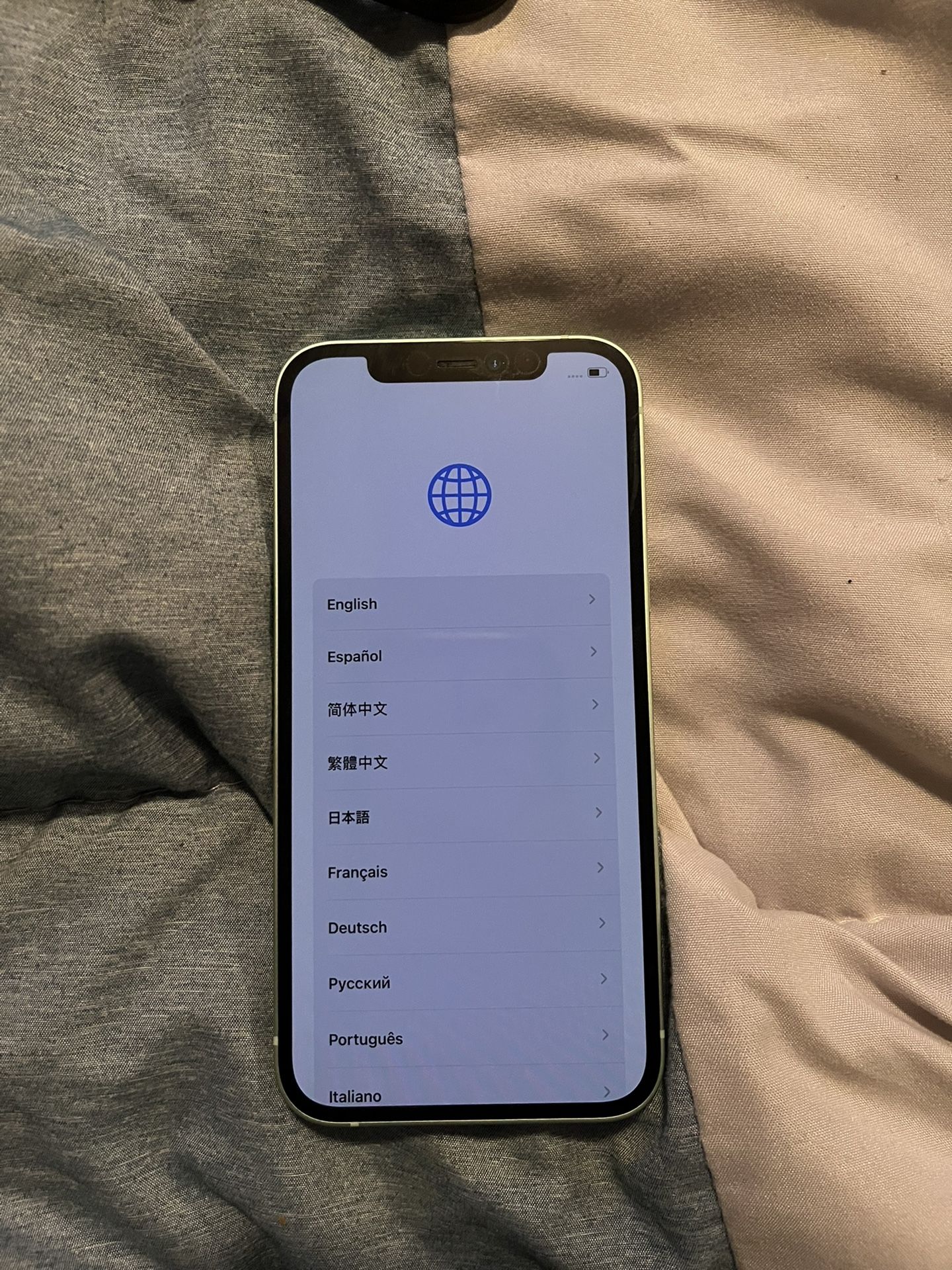 T-Mobile Mint Green iPhone 12 