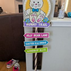 2000 4 foot Tall Easter Bunny Trail Yard Sign Decor