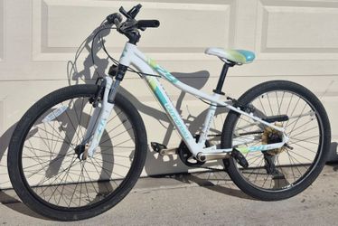 Cannondale 24" Kids Mountain Bike