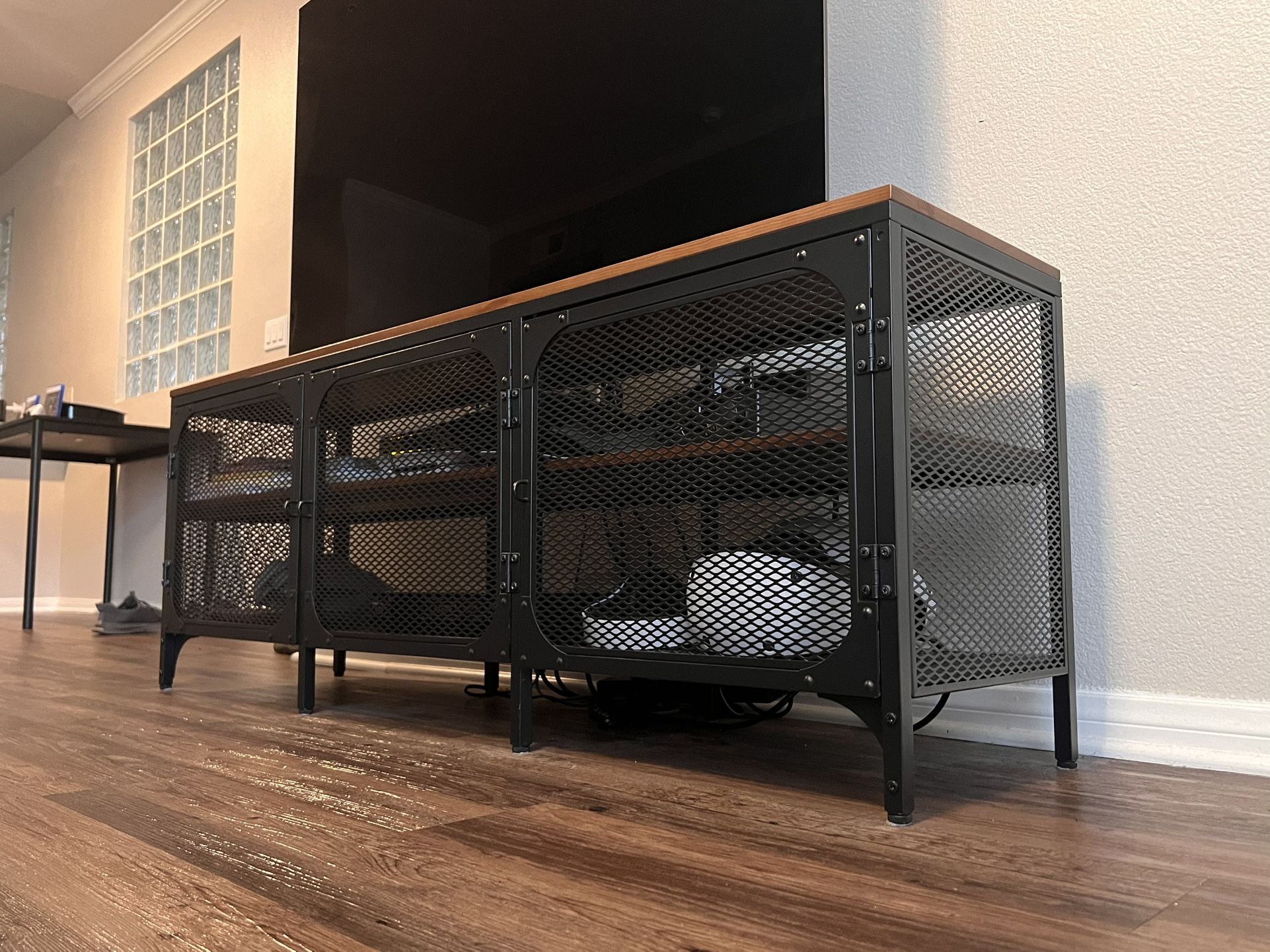 Metal And Wooden TV Bench and Storage Table