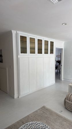 Wood built in kitchen cabinets
