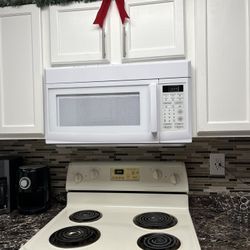 Microwave, Stove, Fridge In Great Condition!!!!