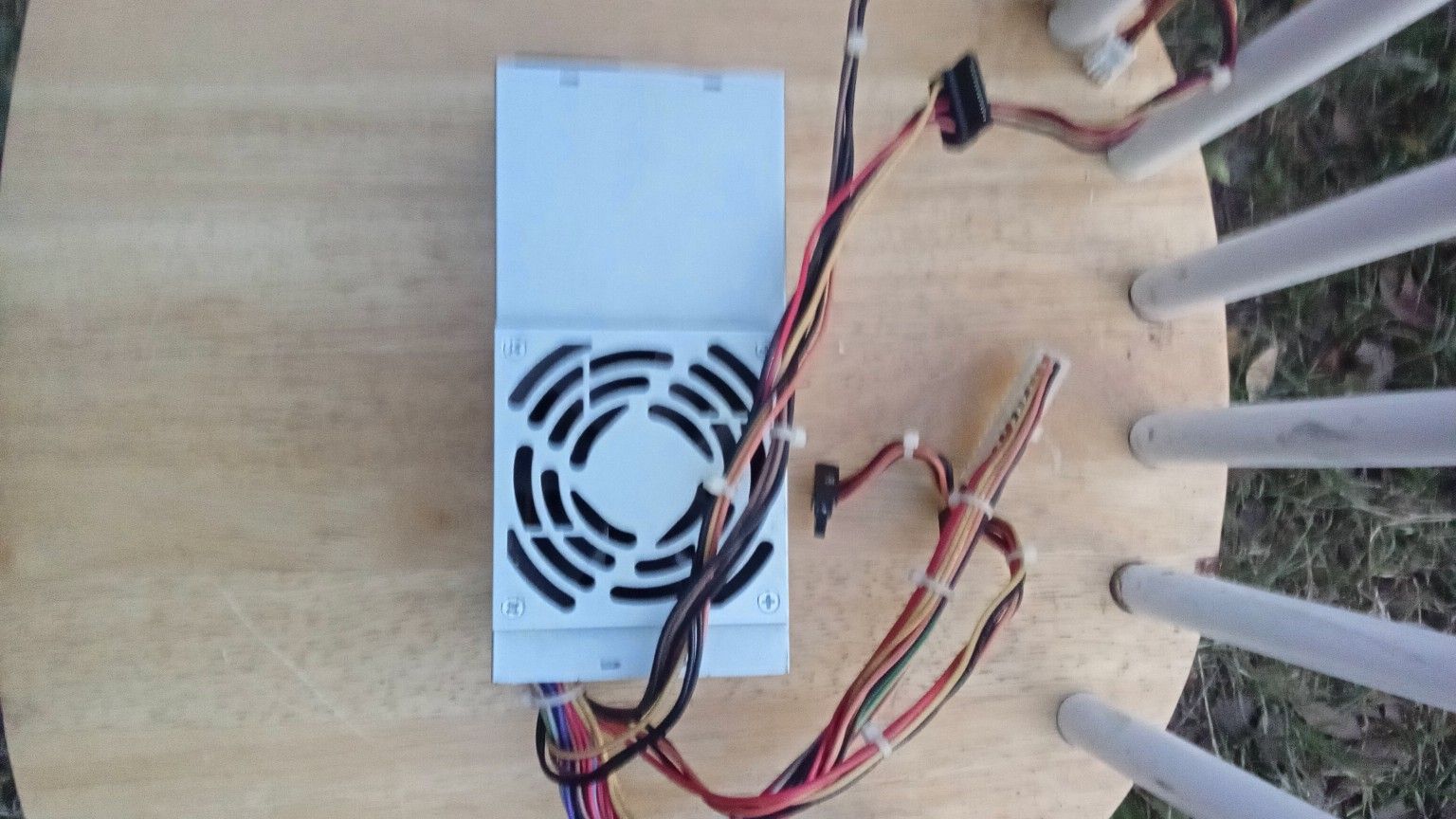 250W Computer Power Supply With Cables Good Condition