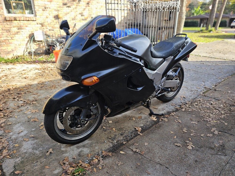 1997 Kawasaki ZX11