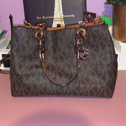 Gently Used Original Michael Kors Handbag 