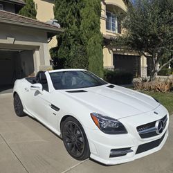 2014 Mercedes-Benz SLK 250 White Convertible 