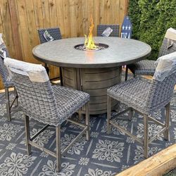 Brand New Outdoor Fire Dinning Table With Chairs 