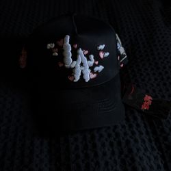 ThirtyOne Hats Love Clouds LA