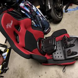 Logitech G920 Gaming Steering Wheel Pedals Seat