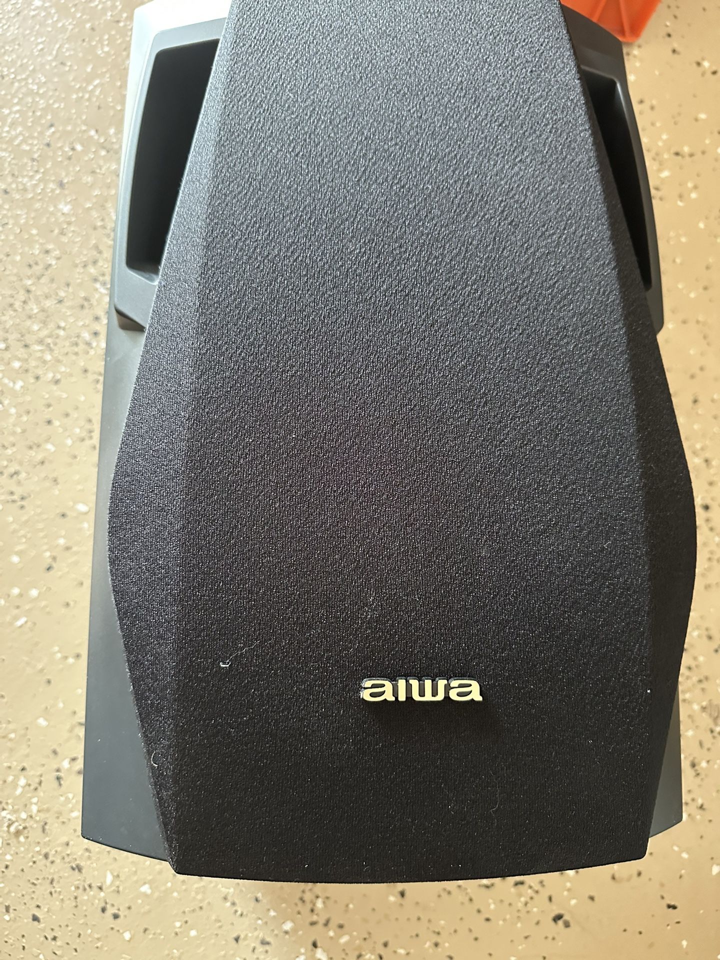 Aiwa Speakers
