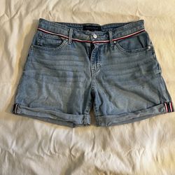 Tommy Hilfiger Jean Shorts Size 10