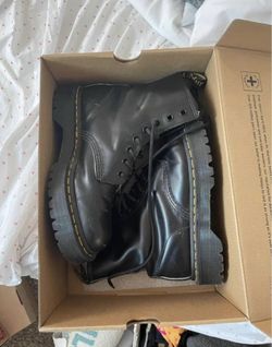 Doc Marten Boots