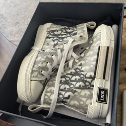 Women’s Inspired High Tops