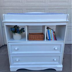 South Shore Savannah Changing Table