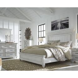 Kanwyn Panel Bedroom Set 