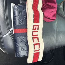 Pearl Set And Luxury Wallets