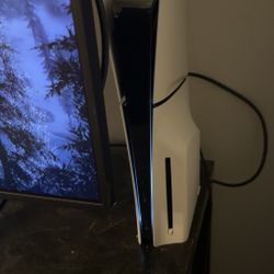 PS5 1TB WITH CONTROLLER