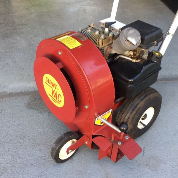 Giant Vac Push Blower Model 52 Like New for Sale in Medfield, MA OfferUp